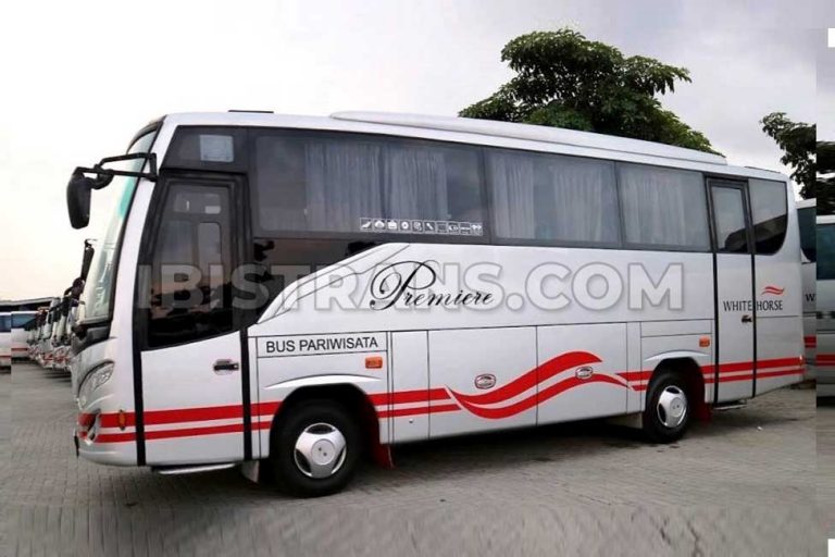 ibistrans.com-bus-pariwisata-medium-white-horse-768x512.jpg