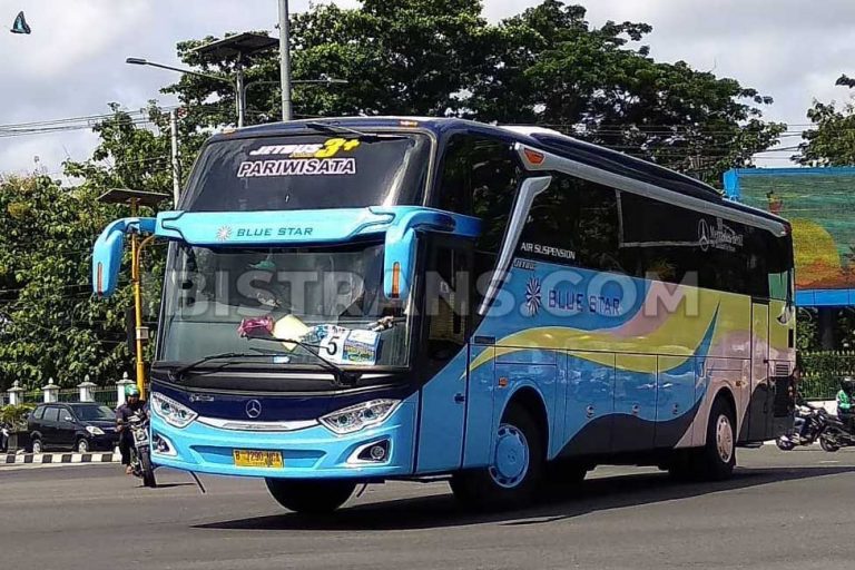 Sewa Bus Pariwisata Blue Star Harga Murah Fasilitas Lengkap