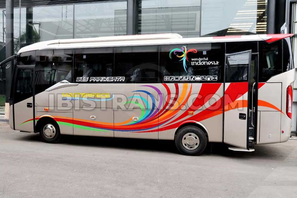 ibistrans.com sewa bus pariwisata medium masterpiece
